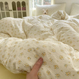 4Pcs Set Floral And Polka Dot Print Styles Duvet Cover Bed Sheet Pillowcase Full-Size Bedspread Set 1.5-Sleeper Bedding Set