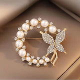 Elegant Fashion Women Gifts Pearl Rhinestone Garland Butterfly Brooch Baroque Trendy Wedding Gift Party Anime Pins Evil Eye