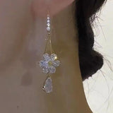 Popxstar New Elegant White Zircon Flower Drop Shape Pendant Gold Color Earrings for Women Exquisite Sweet Temperament Girls Jewelry