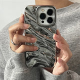 Luxury 3D Curly Wavy Texture Phone Case For iPhone 17 Air 16 15 14 Plus 13 Pro Max Soft Shockproof Phone Back Cover