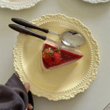 Popxstar French Relief Ceramic Plate Vintage Ceramic Dishes High-end Dining Dishes Dessert Western Cuisine Plate Serving Plates Tableware