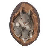 PopxstarResin Squirrel Garden Statue Tree Hole Statues Gift Outdoor Courtyard Coffee Shop Ornaments Garden Sculpture Art Decoration