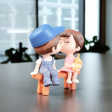 Popxstar 2pcs Valentines Day Gift for Girlfriend Boyfriend Lovers Couple Kiss Resin Doll Wedding Gifts for Guests Bridesmaids Gifts